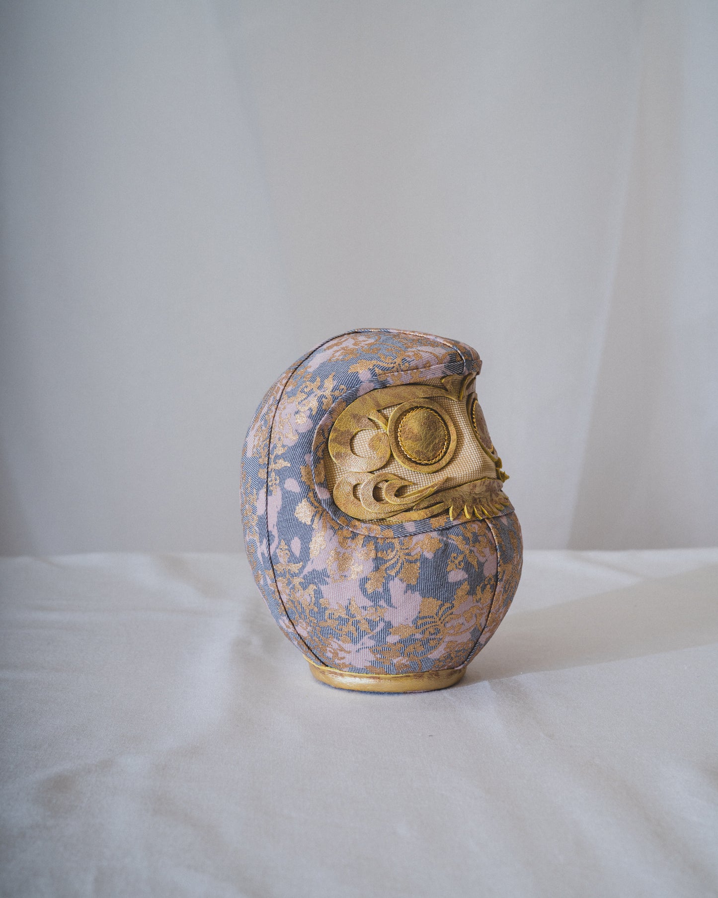 KYOTO DENIM DARUMA mini (gray pink)