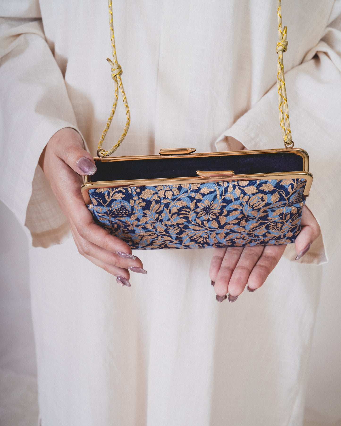 Phone GAMAGUCHI-1012