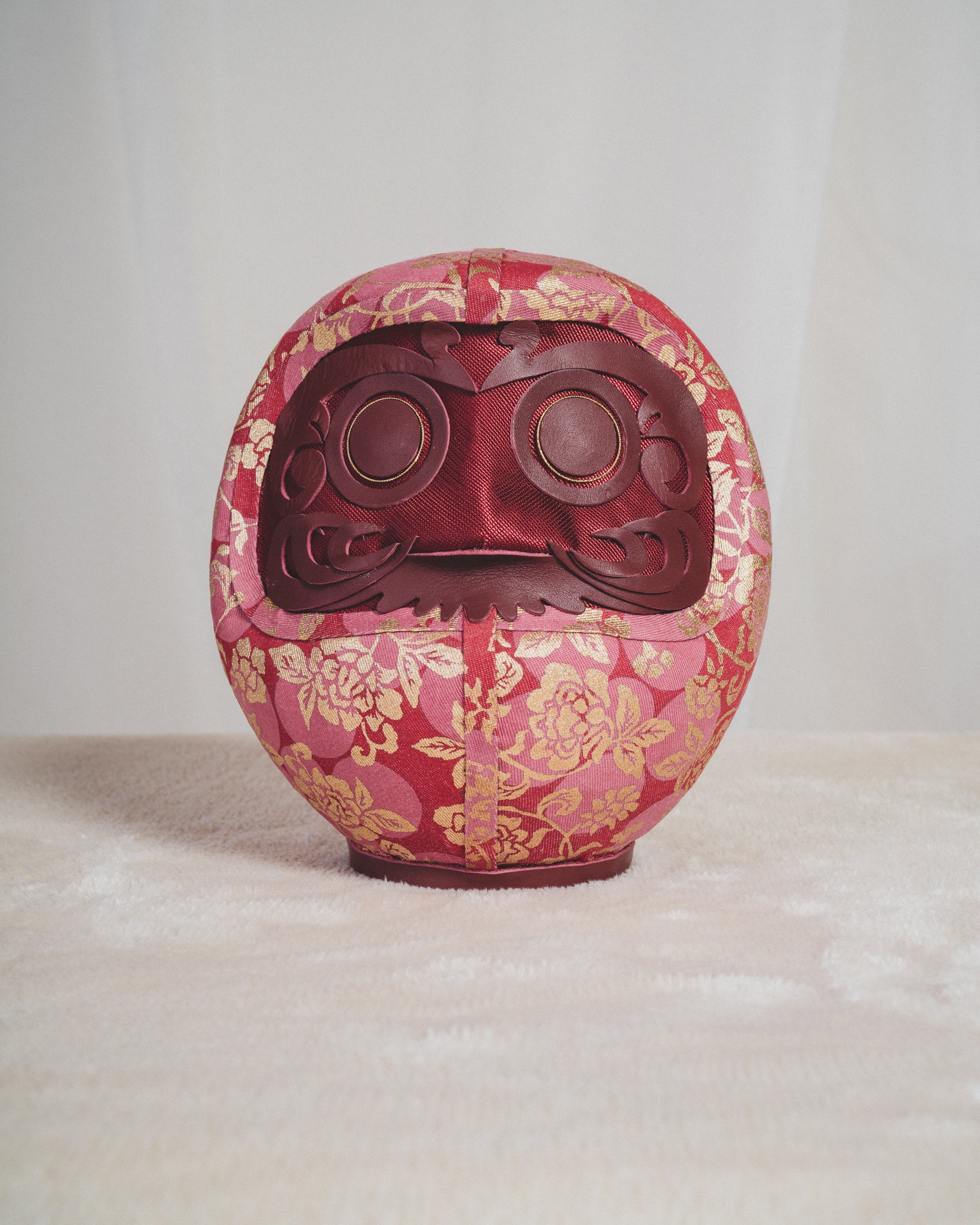 Pre-orders】KYOTO DENIM DARUMA Regular (RED) Scheduled delivery: Late-