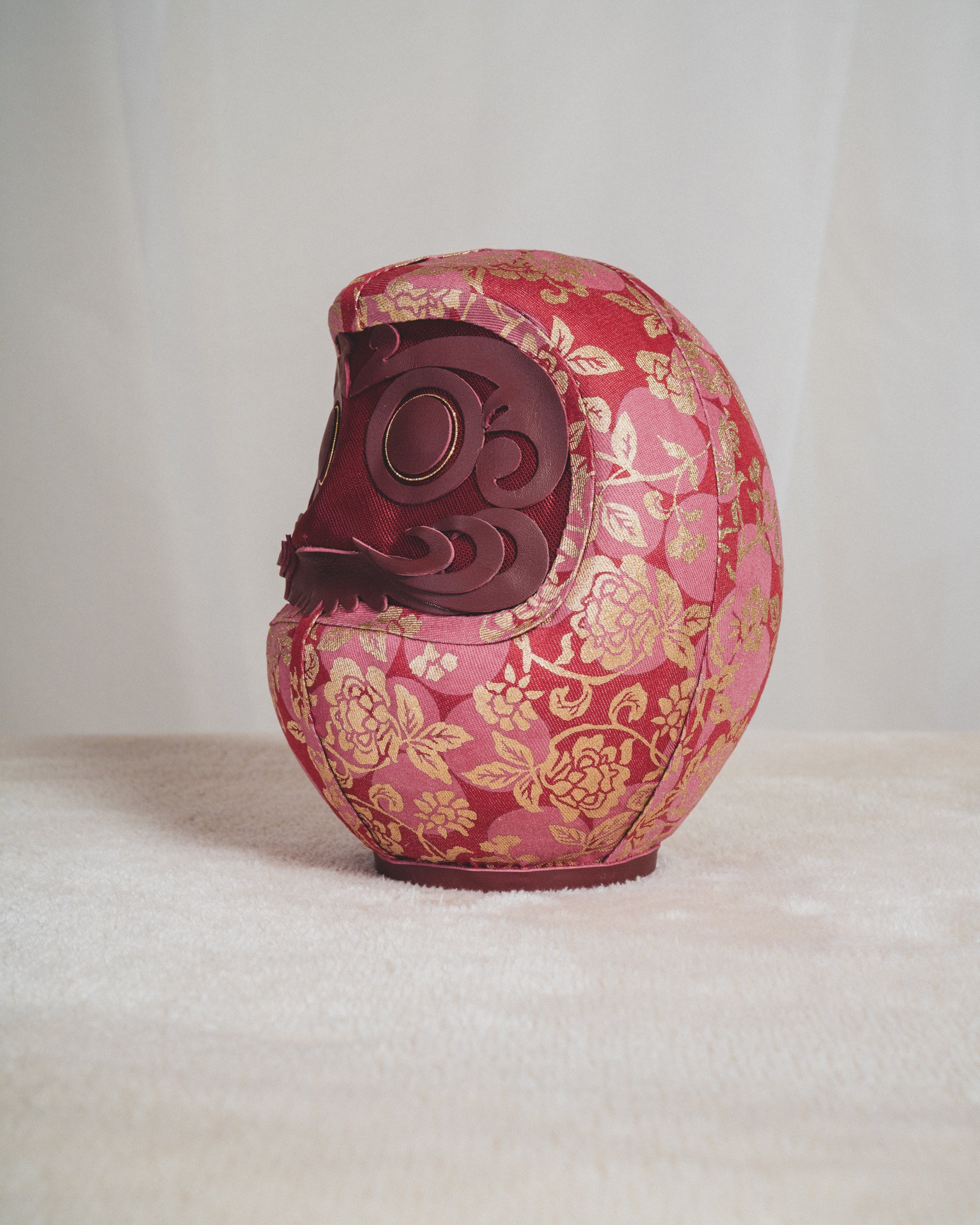 Pre-orders】KYOTO DENIM DARUMA Regular (RED) Scheduled delivery: Late-