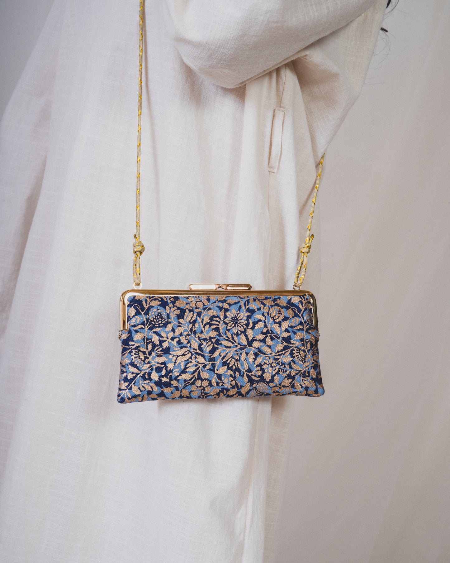 Phone GAMAGUCHI-1012