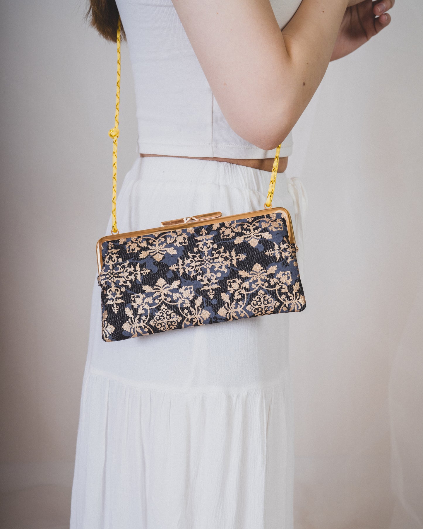 Phone GAMAGUCHI-1018