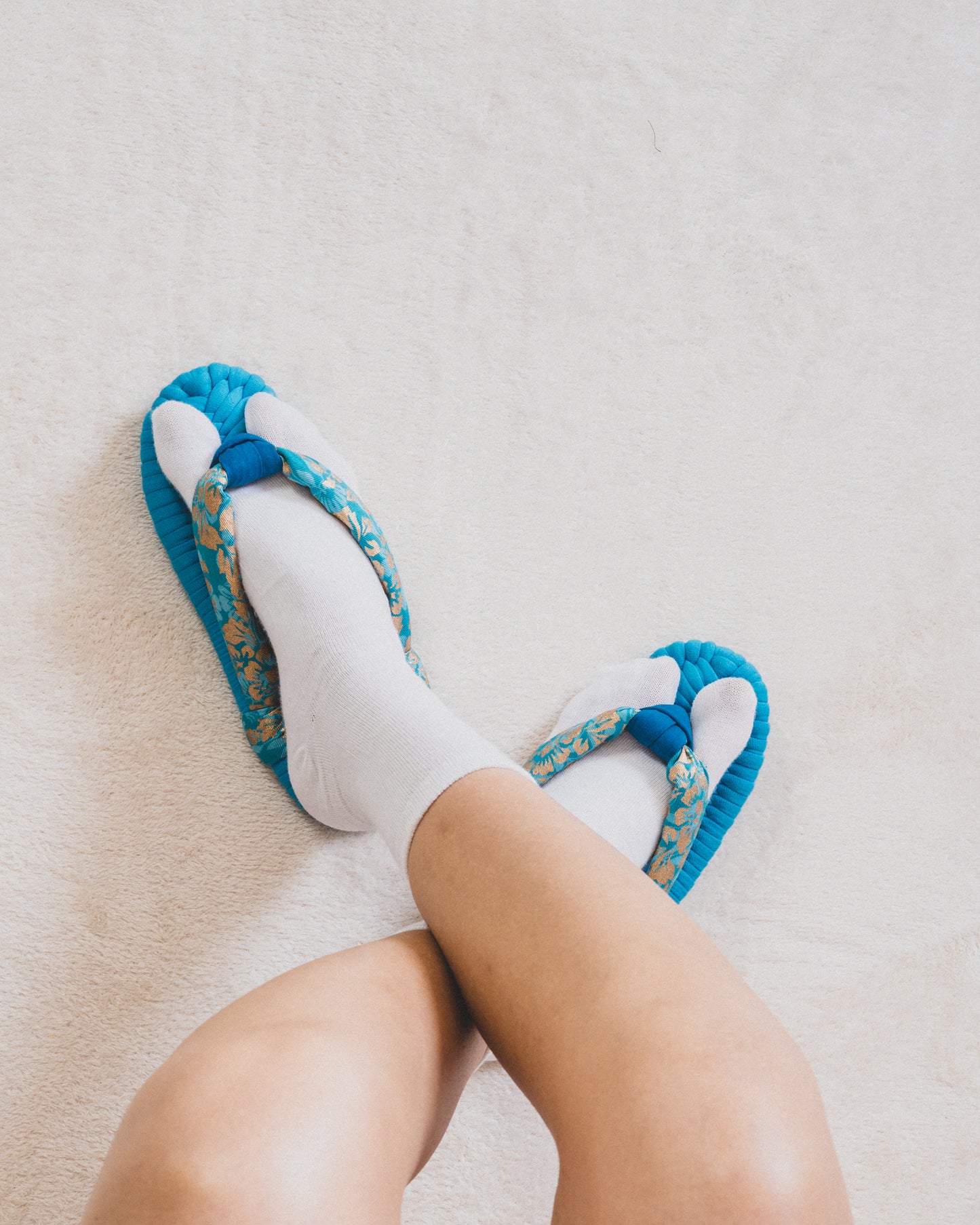 Fluffy Fabric Zōri  01 （size24㎝）