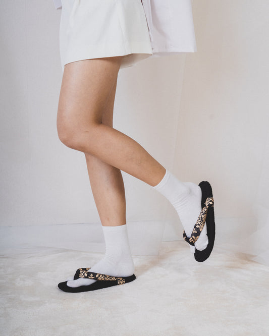 Fluffy Fabric Zōri  02 （size26㎝）