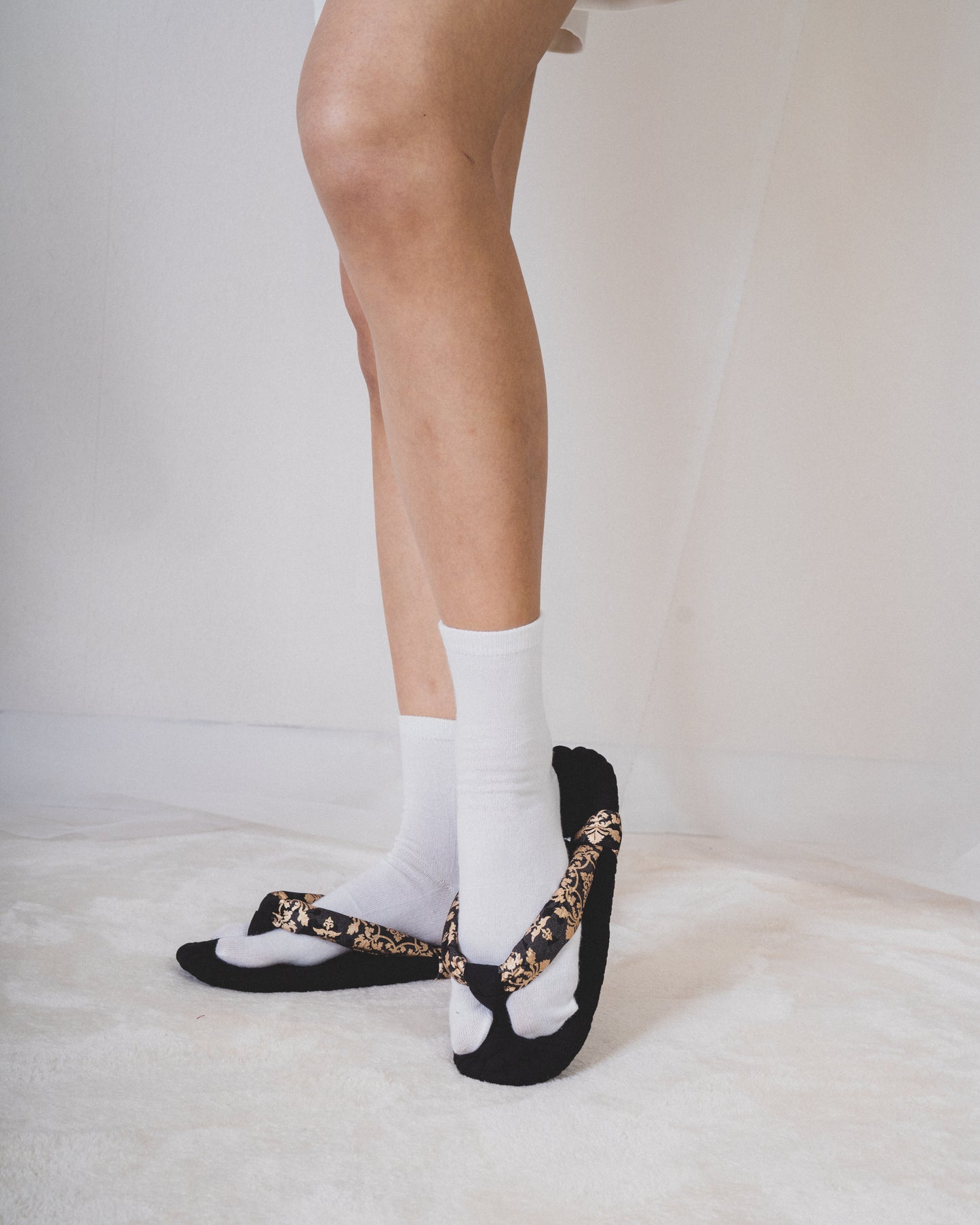 Fluffy Fabric Zōri  02 （size26㎝）