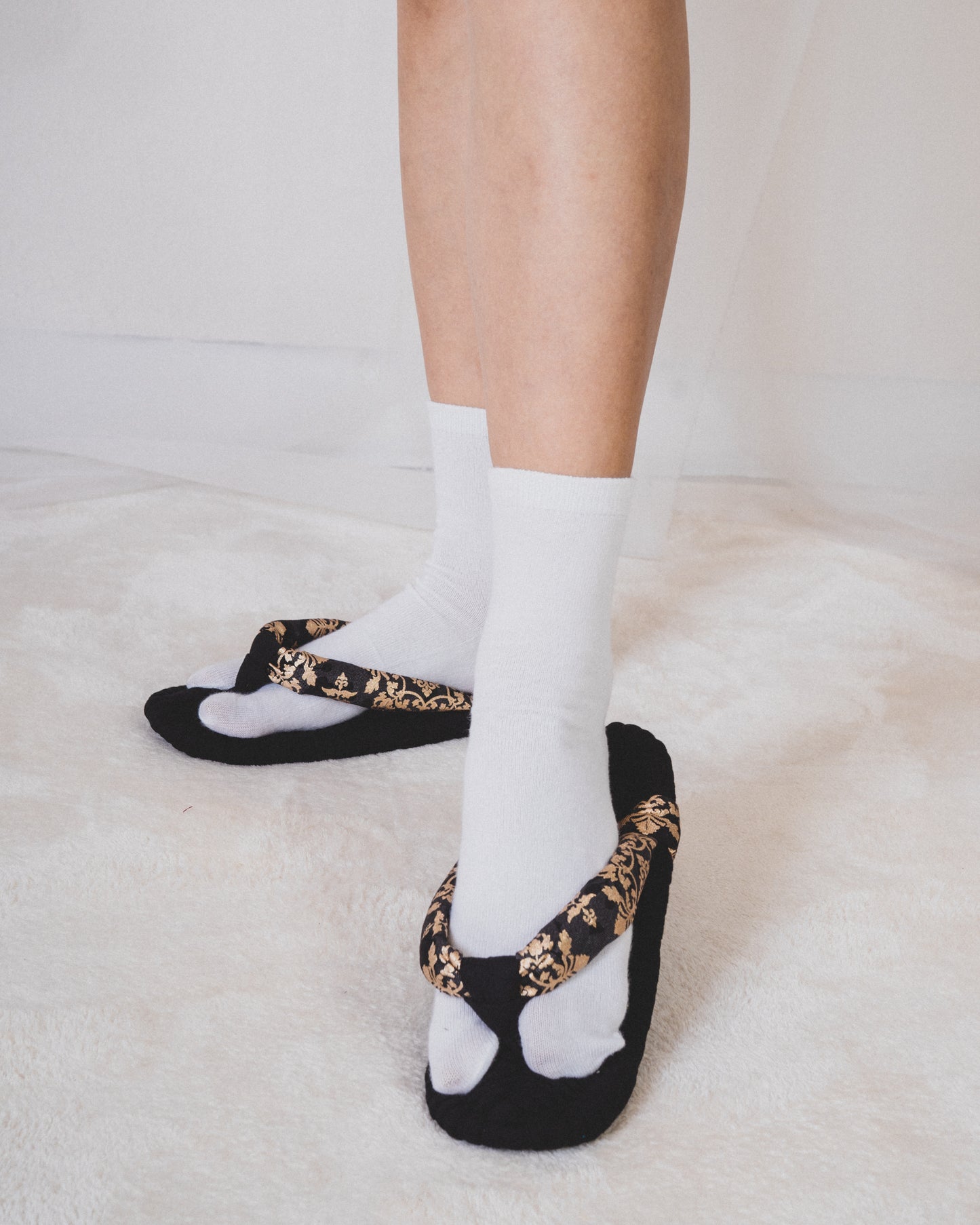 Fluffy Fabric Zōri  02 （size26㎝）